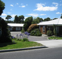 Castaway Holiday Apartments - Accommodation Whitsundays