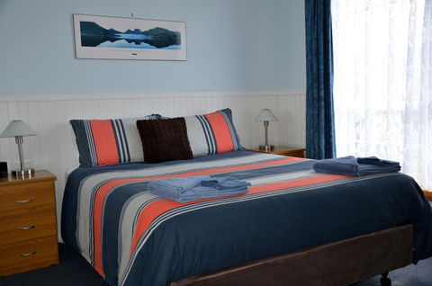 Castaway Holiday Apartments - Accommodation Whitsundays 15