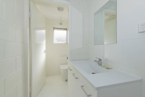 4 Bedroom House - Hobart CBD - Free Parking - Free WIFI - Accommodation Whitsundays 24