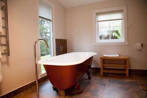 The Pear Cottage - Accommodation Whitsundays 4