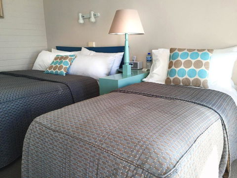 The Waterfront Wynyard - Accommodation Whitsundays 2