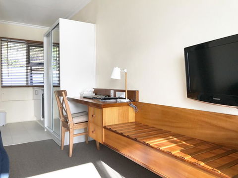 The Waterfront Wynyard - Accommodation Whitsundays 26