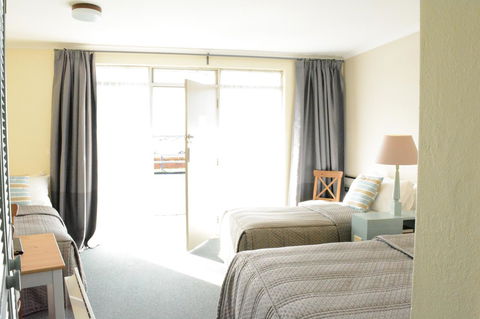 The Waterfront Wynyard - Accommodation Whitsundays 37