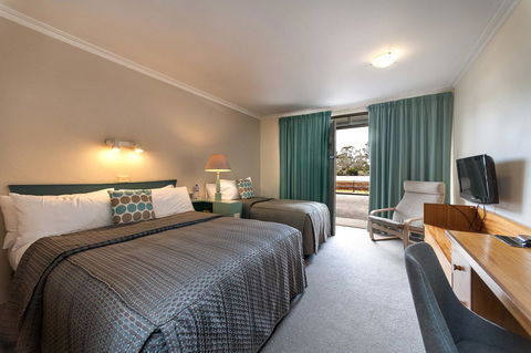 The Waterfront Wynyard - Accommodation Whitsundays 31