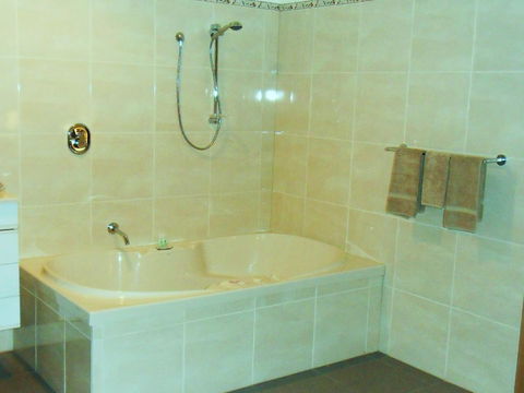 Driftwood Strahan Villas - Accommodation Whitsundays 18