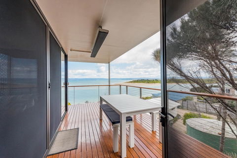 Cocktails With A View - Accommodation Whitsundays 15