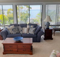 Garden by the Beach - Gateway to the East Coast Close to Airport - Accommodation Whitsundays
