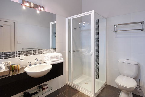 Auldington Hotel - Accommodation Whitsundays 7