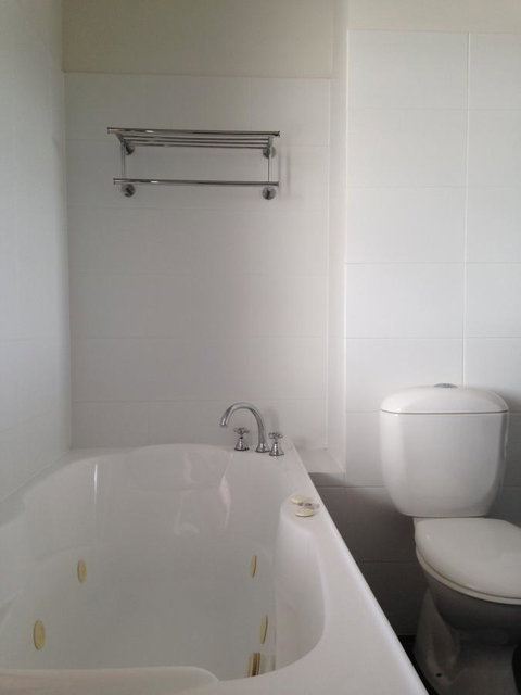 Auldington Hotel - Accommodation Whitsundays 44