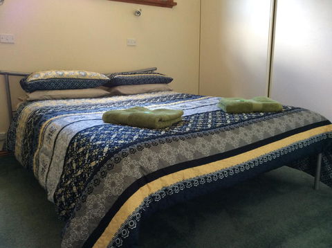 Our Cottage - Accommodation Whitsundays 7