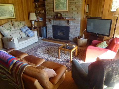Eureka Farm - Accommodation Whitsundays 9