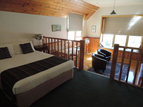 Bushman's Cafe - Accommodation Whitsundays 12