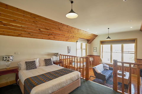 Bushman's Cafe - Accommodation Whitsundays 1