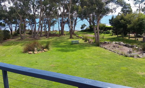 Four Seasons Waterfront Villas - Accommodation Whitsundays 25
