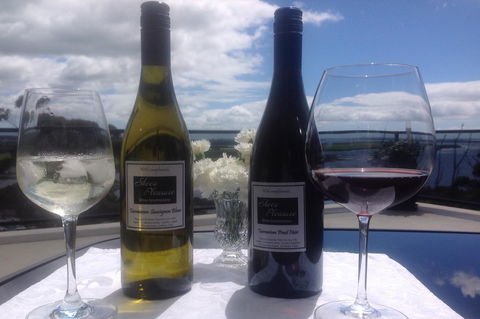 Sheer Pleasure Accommodation - Accommodation Whitsundays 1