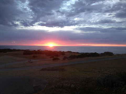 Island Breeze Motel - Accommodation Whitsundays 13