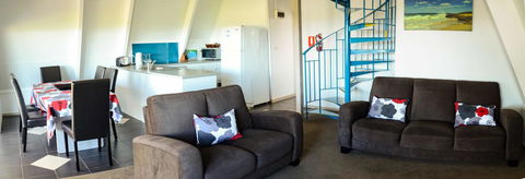 Island Breeze Motel - Accommodation Whitsundays 26