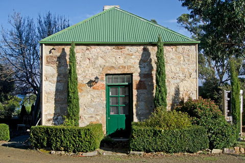 Cleburne Homestead - Accommodation Whitsundays 16