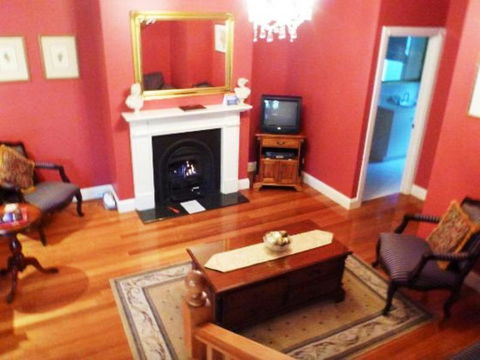 Aldermere Estate Luxury Apartments - Accommodation Whitsundays 7