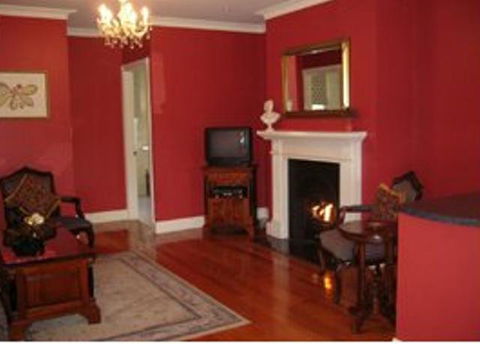 Aldermere Estate Luxury Apartments - Accommodation Whitsundays 4