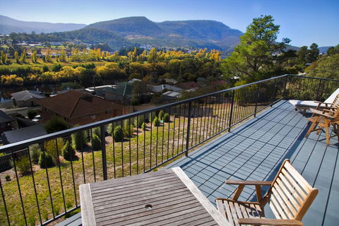 New Norfolk Apartment - Accommodation Whitsundays 1