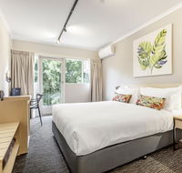 Nightcap at Findon Hotel