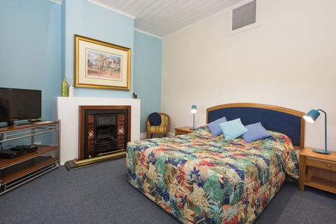 Ningana Heritage Houses - Accommodation Whitsundays 0