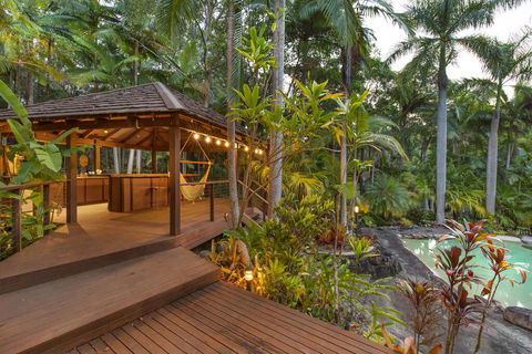 Noosa Haven - Accommodation Whitsundays 2