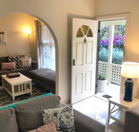 Ocean Beach Cottage - Accommodation Whitsundays