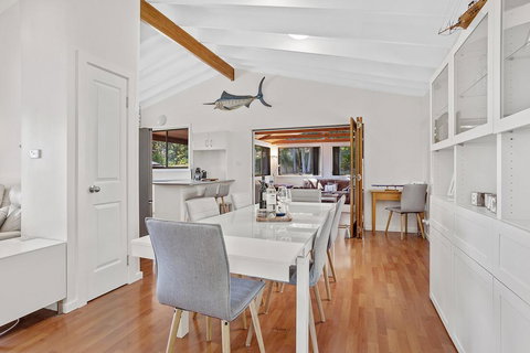 Ocean Beach Road, 22 - Accommodation Whitsundays 2