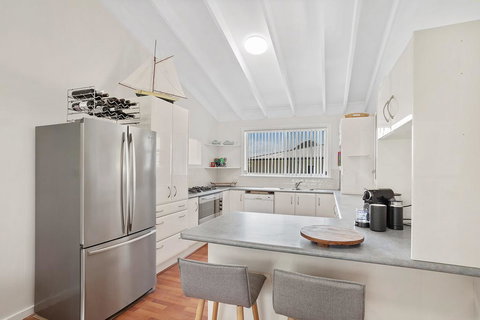 Ocean Beach Road, 22 - Accommodation Whitsundays 3