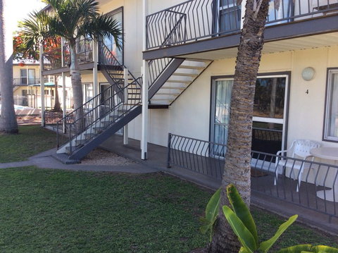 Ocean Breeze Units - Accommodation Whitsundays 2