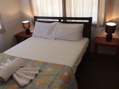 Ocean Breeze Units - Accommodation Whitsundays 3