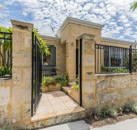 Ocean Keys Cottage - Free WiFi - Accommodation Whitsundays