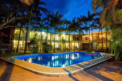 Ocean Paradise Motel & Holiday Units - Accommodation Whitsundays 0