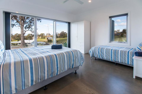Ocean View - Accommodation Whitsundays 3