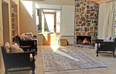 Olinda Yarra Cottage - Accommodation Whitsundays 0