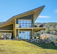 On the Huon River - Accommodation Whitsundays