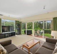 Opal Coast Villa - Accommodation Whitsundays