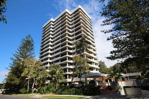 Pacific Towers 402 - Coffs Harbour, NSW - Accommodation Whitsundays 0