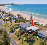 Pacifica 2 - Opposite the beach at Brooms Head - Accommodation Whitsundays