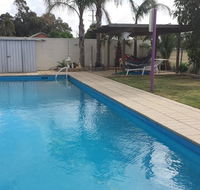 Paddle Steamer Motel - Accommodation Whitsundays