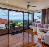 Panoramic views from Private Roof top Deck - Accommodation Whitsundays