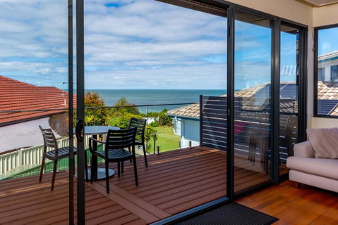 Panoramic Views From Private Roof Top Deck - Accommodation Whitsundays 2