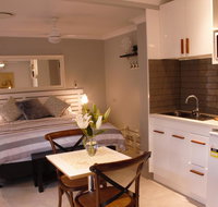 Paperbark Bed  Breakfast - Accommodation Whitsundays