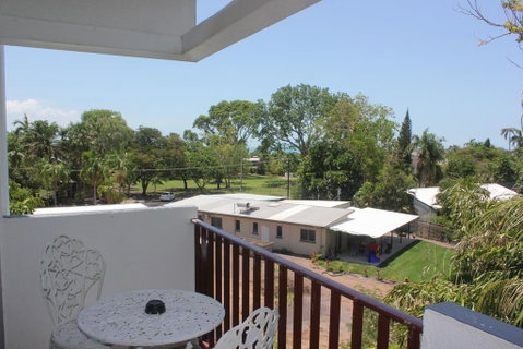 Paravista Motel - Accommodation Whitsundays 1