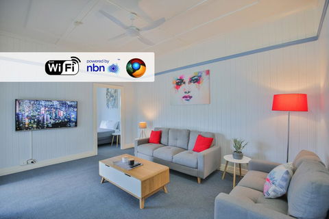 Park View Self-Contained - Accommodation Whitsundays 0