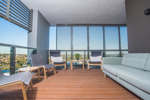 PEAK EAST 2bed2bath APT @Ryde SO RELAXING - Accommodation Whitsundays 1
