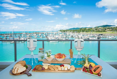 Penthouse At Peninsula - Accommodation Whitsundays 0