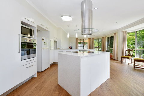 Perfect Family Escape In Mountain Creek - Accommodation Whitsundays 0